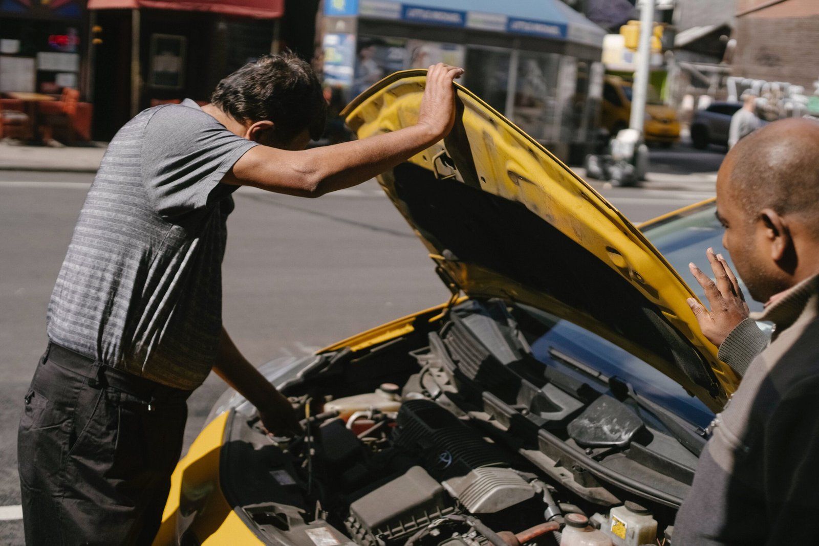 Manutenção em Dia: Saiba Quando Fazer a Revisão Mecânica e Elétrica do seu Veículo! 🚗🔧